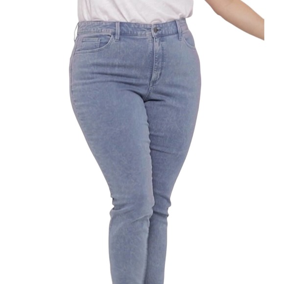 Women's High-Rise Skinny Jeans - Universal Thread Medium Wash 16 Short, Medium - Picture 1 of 8